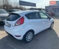 Білий Форд Фієста, об'ємом двигуна 1 л та пробігом 146 тис. км за 6500 $, фото 9 на Automoto.ua