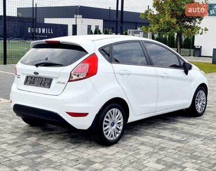 Білий Форд Фієста, об'ємом двигуна 1 л та пробігом 60 тис. км за 9900 $, фото 30 на Automoto.ua