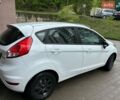 Белый Форд Фиеста, объемом двигателя 1 л и пробегом 130 тыс. км за 6500 $, фото 1 на Automoto.ua