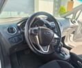 Білий Форд Фієста, об'ємом двигуна 1 л та пробігом 73 тис. км за 8200 $, фото 6 на Automoto.ua