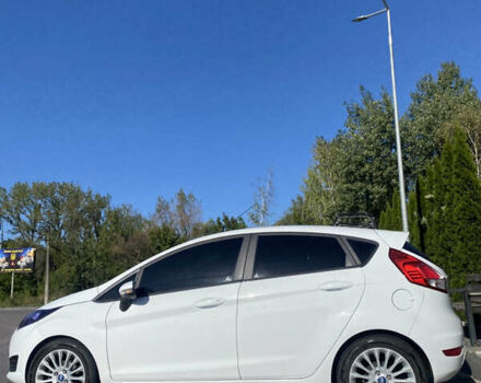 Белый Форд Фиеста, объемом двигателя 1 л и пробегом 142 тыс. км за 6700 $, фото 8 на Automoto.ua