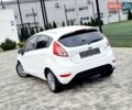 Білий Форд Фієста, об'ємом двигуна 1 л та пробігом 60 тис. км за 9900 $, фото 108 на Automoto.ua