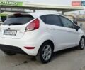 Білий Форд Фієста, об'ємом двигуна 1 л та пробігом 83 тис. км за 9100 $, фото 5 на Automoto.ua