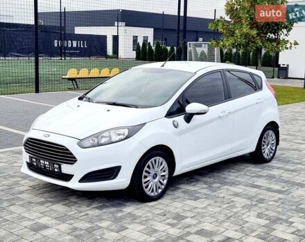 Білий Форд Фієста, об'ємом двигуна 1 л та пробігом 60 тис. км за 9900 $, фото 58 на Automoto.ua