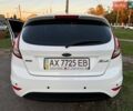 Белый Форд Фиеста, объемом двигателя 1 л и пробегом 25 тыс. км за 8500 $, фото 25 на Automoto.ua