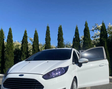 Белый Форд Фиеста, объемом двигателя 1 л и пробегом 142 тыс. км за 6700 $, фото 10 на Automoto.ua