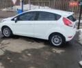 Белый Форд Фиеста, объемом двигателя 1 л и пробегом 99 тыс. км за 6200 $, фото 6 на Automoto.ua