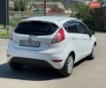 Белый Форд Фиеста, объемом двигателя 1 л и пробегом 146 тыс. км за 5500 $, фото 7 на Automoto.ua