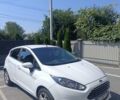 Белый Форд Фиеста, объемом двигателя 1 л и пробегом 70 тыс. км за 7900 $, фото 1 на Automoto.ua