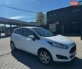 Белый Форд Фиеста, объемом двигателя 1 л и пробегом 73 тыс. км за 7200 $, фото 1 на Automoto.ua