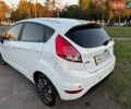 Белый Форд Фиеста, объемом двигателя 1 л и пробегом 25 тыс. км за 8500 $, фото 5 на Automoto.ua