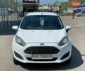 Белый Форд Фиеста, объемом двигателя 1 л и пробегом 146 тыс. км за 5500 $, фото 3 на Automoto.ua
