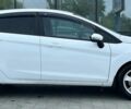 Білий Форд Фієста, об'ємом двигуна 1 л та пробігом 91 тис. км за 7200 $, фото 2 на Automoto.ua