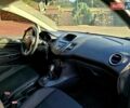 Білий Форд Фієста, об'ємом двигуна 1 л та пробігом 60 тис. км за 9999 $, фото 41 на Automoto.ua