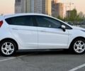 Белый Форд Фиеста, объемом двигателя 1 л и пробегом 140 тыс. км за 7850 $, фото 6 на Automoto.ua