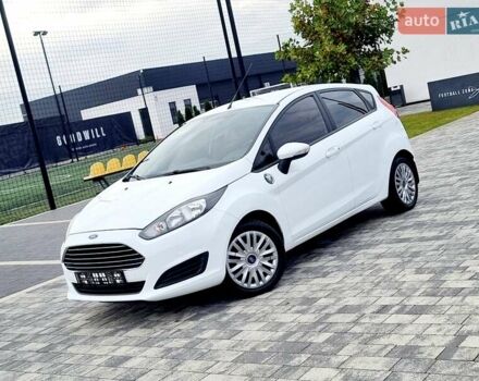 Білий Форд Фієста, об'ємом двигуна 1 л та пробігом 60 тис. км за 9900 $, фото 99 на Automoto.ua