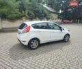 Білий Форд Фієста, об'ємом двигуна 1 л та пробігом 110 тис. км за 8000 $, фото 2 на Automoto.ua
