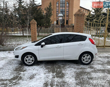 Белый Форд Фиеста, объемом двигателя 1.6 л и пробегом 123 тыс. км за 8999 $, фото 2 на Automoto.ua