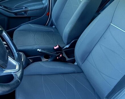 Білий Форд Фієста, об'ємом двигуна 1 л та пробігом 93 тис. км за 4990 $, фото 3 на Automoto.ua