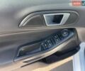 Білий Форд Фієста, об'ємом двигуна 1 л та пробігом 131 тис. км за 5990 $, фото 15 на Automoto.ua