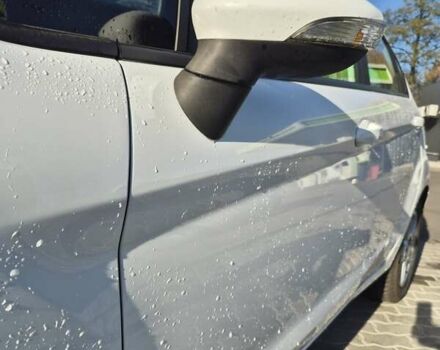 Білий Форд Фієста, об'ємом двигуна 1 л та пробігом 171 тис. км за 6499 $, фото 21 на Automoto.ua