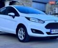 Белый Форд Фиеста, объемом двигателя 1 л и пробегом 142 тыс. км за 8400 $, фото 4 на Automoto.ua