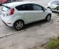 Белый Форд Фиеста, объемом двигателя 1 л и пробегом 93 тыс. км за 7030 $, фото 1 на Automoto.ua