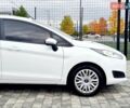Білий Форд Фієста, об'ємом двигуна 1 л та пробігом 60 тис. км за 9900 $, фото 23 на Automoto.ua