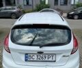 Білий Форд Фієста, об'ємом двигуна 1 л та пробігом 212 тис. км за 5000 $, фото 6 на Automoto.ua