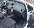 Белый Форд Фиеста, объемом двигателя 1 л и пробегом 112 тыс. км за 5900 $, фото 14 на Automoto.ua