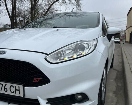 Белый Форд Фиеста, объемом двигателя 1.5 л и пробегом 228 тыс. км за 7800 $, фото 2 на Automoto.ua