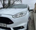 Белый Форд Фиеста, объемом двигателя 1.5 л и пробегом 228 тыс. км за 7800 $, фото 2 на Automoto.ua