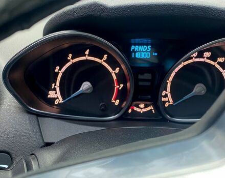 Белый Форд Фиеста, объемом двигателя 1 л и пробегом 118 тыс. км за 7200 $, фото 4 на Automoto.ua