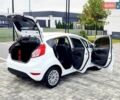 Білий Форд Фієста, об'ємом двигуна 1 л та пробігом 60 тис. км за 9900 $, фото 28 на Automoto.ua