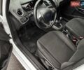 Белый Форд Фиеста, объемом двигателя 1 л и пробегом 112 тыс. км за 5900 $, фото 17 на Automoto.ua