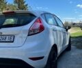 Білий Форд Фієста, об'ємом двигуна 1 л та пробігом 122 тис. км за 6900 $, фото 7 на Automoto.ua
