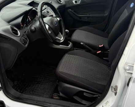 Белый Форд Фиеста, объемом двигателя 1 л и пробегом 82 тыс. км за 6699 $, фото 11 на Automoto.ua