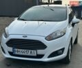 Білий Форд Фієста, об'ємом двигуна 1 л та пробігом 83 тис. км за 6700 $, фото 1 на Automoto.ua