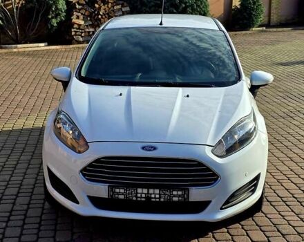 Білий Форд Фієста, об'ємом двигуна 1 л та пробігом 60 тис. км за 9999 $, фото 5 на Automoto.ua