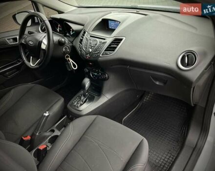 Белый Форд Фиеста, объемом двигателя 1 л и пробегом 96 тыс. км за 8900 $, фото 13 на Automoto.ua