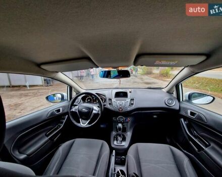 Белый Форд Фиеста, объемом двигателя 1 л и пробегом 182 тыс. км за 7500 $, фото 13 на Automoto.ua