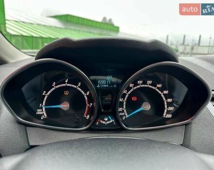 Форд Фієста 2015 у Києві на Automoto.ua Білий Форд Фієста, об'ємом двигуна 1 л та пробігом 159 тис. км за 6690 $, фото 21 на Automoto.ua