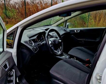 Білий Форд Фієста, об'ємом двигуна 1 л та пробігом 182 тис. км за 6600 $, фото 7 на Automoto.ua