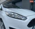 Білий Форд Фієста, об'ємом двигуна 1.6 л та пробігом 178 тис. км за 7450 $, фото 5 на Automoto.ua