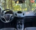 Белый Форд Фиеста, объемом двигателя 1 л и пробегом 151 тыс. км за 6000 $, фото 9 на Automoto.ua