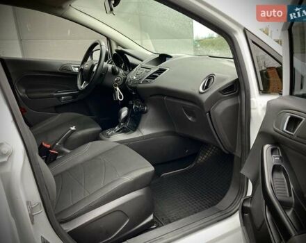 Белый Форд Фиеста, объемом двигателя 1 л и пробегом 96 тыс. км за 8900 $, фото 14 на Automoto.ua