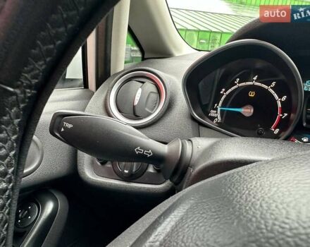 Форд Фієста 2015 у Києві на Automoto.ua Білий Форд Фієста, об'ємом двигуна 1 л та пробігом 159 тис. км за 6690 $, фото 20 на Automoto.ua