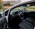 Белый Форд Фиеста, объемом двигателя 1 л и пробегом 182 тыс. км за 7500 $, фото 2 на Automoto.ua