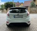 Белый Форд Фиеста, объемом двигателя 1.5 л и пробегом 341 тыс. км за 6600 $, фото 5 на Automoto.ua