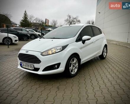 Белый Форд Фиеста, объемом двигателя 1 л и пробегом 96 тыс. км за 8900 $, фото 2 на Automoto.ua